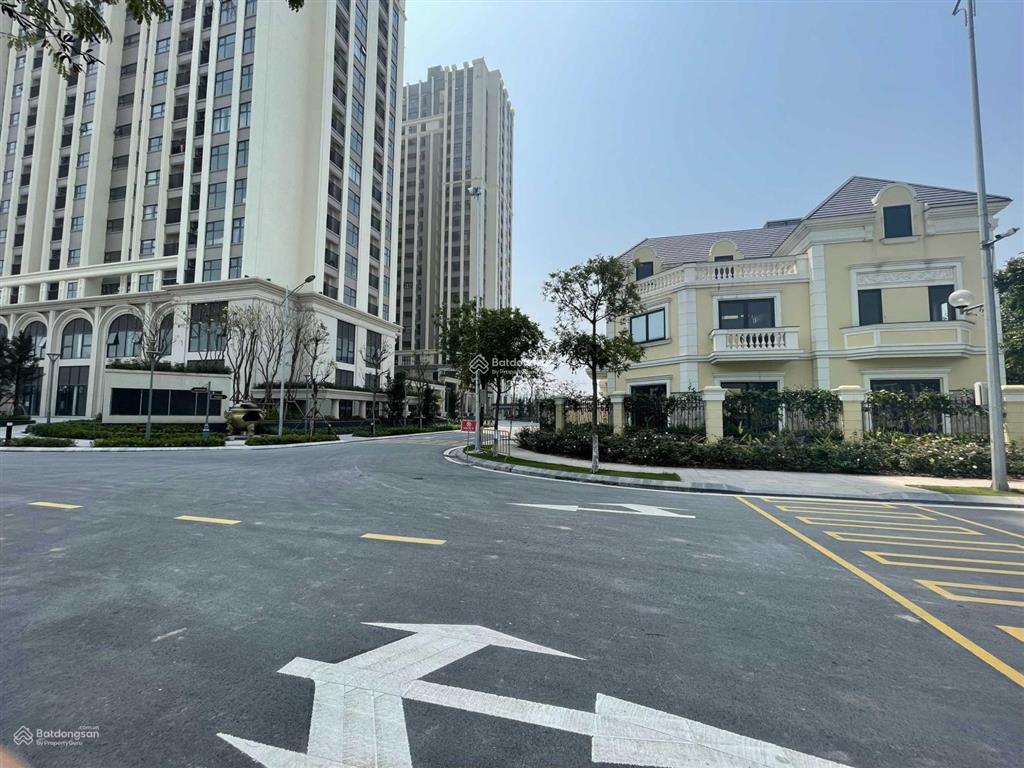 Bán biệt thự An Lạc Symphony, DT 121m2 Vĩ Cầm 4 , trục 30m view hồ, giá chỉ 240tr/m2