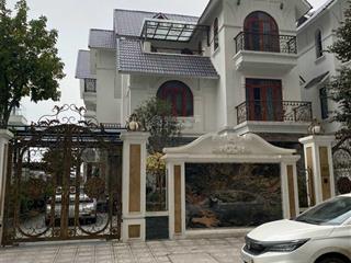 Bán btđl khu a2 geleximco, dt 300m2  365m2  600m2, 3 tầng, giá đầu tư nhỉnh 135 triệu/m2