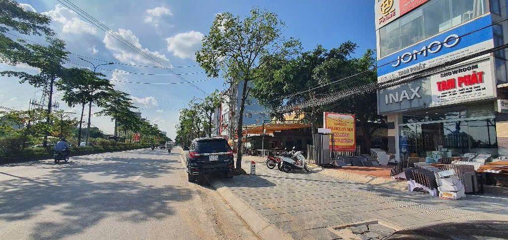 Bán nhà MP Vạn Xuân ( quốc lộ 32), Trạm Trôi, DT 107m2, 7 tầng, mt 6m giá chỉ 31 tỷ