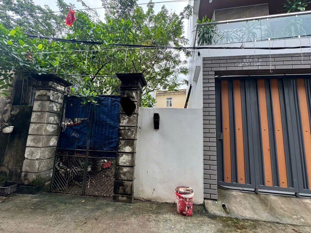 Bán đất Đắc Sở, Hoài đức, DT 84m2, mt 4.9m oto, sát chợ giá chỉ 5.3 tỷ