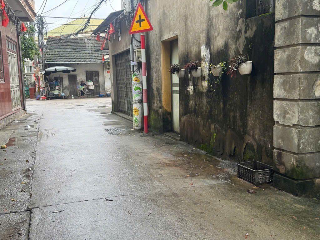 Bán đất Đắc Sở, Hoài đức, DT 84m2, mt 4.9m oto, sát chợ giá chỉ 5.3 tỷ