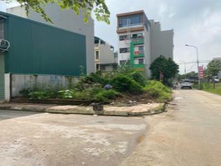 Bán lô góc 121m2 đất DV 6.9ha Vân Canh, trục chính 24m, building, giá đầu tư