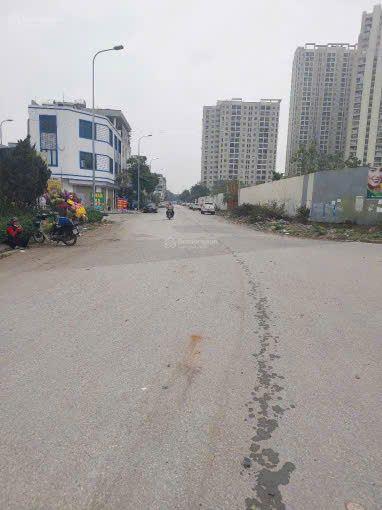 Bán đất dịch vụ khu 3, An Thọ, An Khánh, DT 60m2, mt 4.4m cạnh chung cư