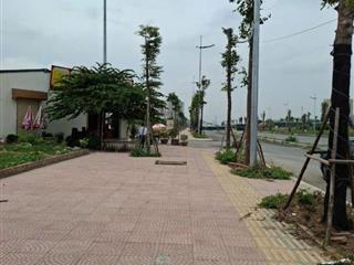 Bán đất DV Di Trạch, DT 102m2, mt10m, mặt vành đai 3.5, giá chỉ 32.X tỷ