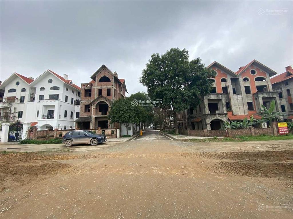 Bán gấp! biệt thự phương viên mailland hanoi city, dt 286m2, 4 tầng, giá chỉ 155 tr/m2