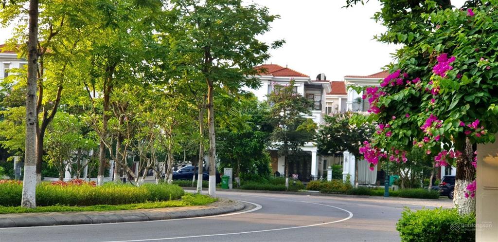 Bán gấp! biệt thự phương viên mailland hanoi city, dt 286m2, 4 tầng, giá chỉ 155 tr/m2