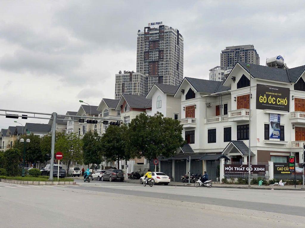 Bán biệt thự phố An Khang Villas, DT 200m2, MP Nguyễn Văn Luyện, KD đỉnh, giá chỉ 320tr/m2