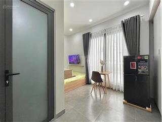 Studio ban công  bếp xa giường  gần cầu bông q1  nút giao bình thạnh q1  vòng xoay dakao