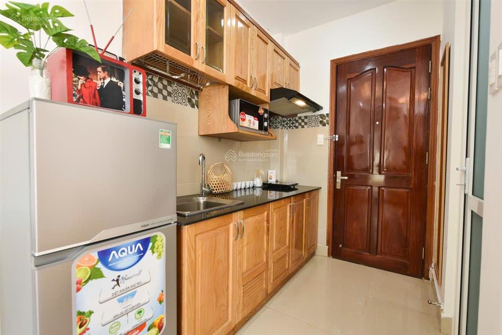 Căn hộ ban công  thang máy  lầu 3  gần bùi viện  cầu ông lãnh  dọn vệ sinh 2 lần/1 tuần