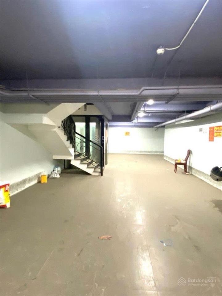 Bán tòa nhà 9 tầng mới xây  mặt phố thụy khuê  view hồ  chỉ 96 tỷ