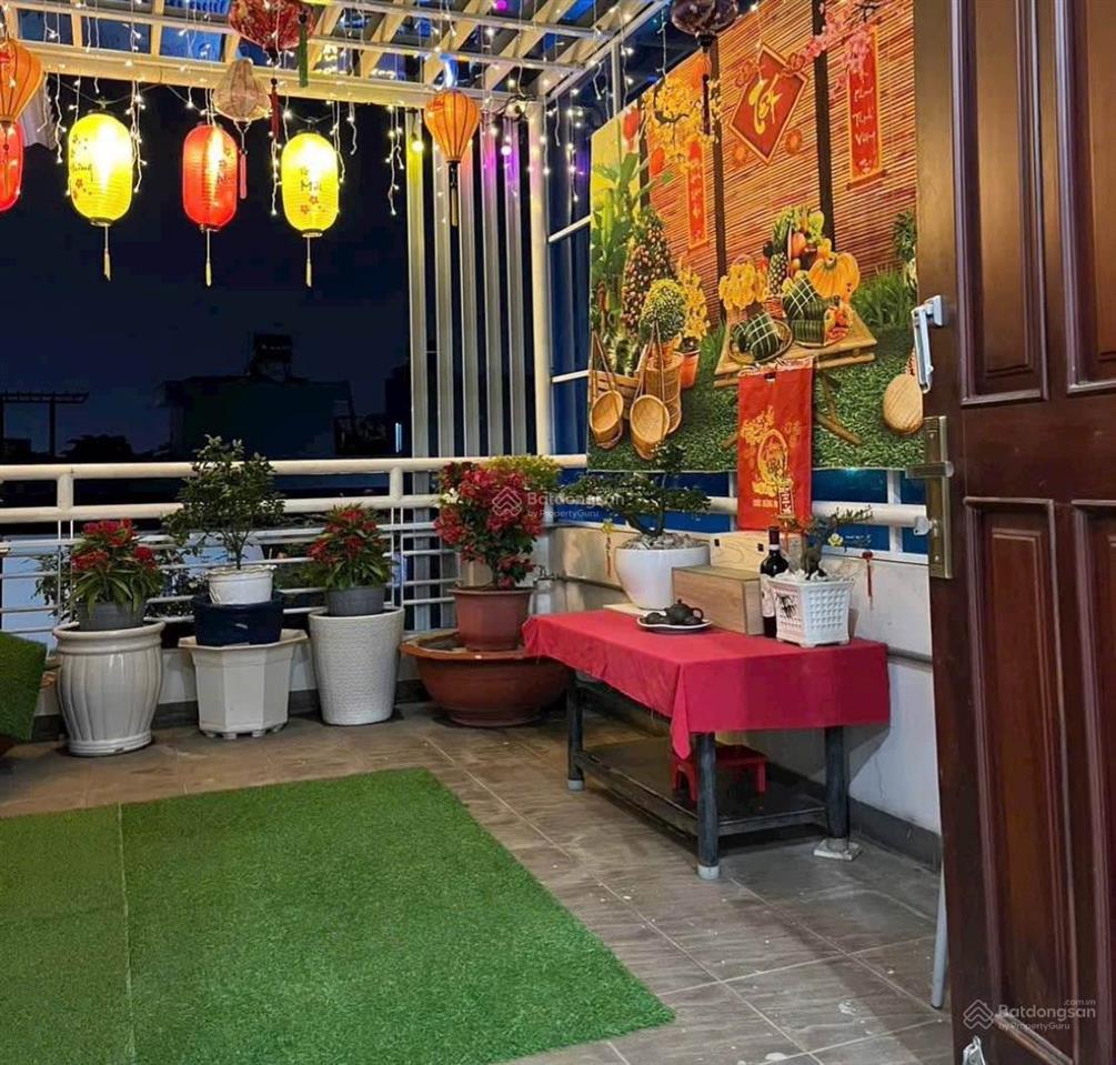 Chủ đang rất rất kẹt. bt thạnh xuân 21, 15,9 tỷ, 152m2, 4pn, 5wc ( thương lượng được rất rất kẹt )