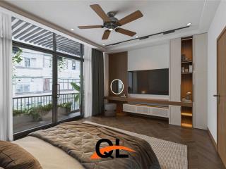 BÁN NHÀ KẺ TẠNH  LONG BIÊN, THANG MÁY – Ô TÔ ĐỖ CỬA, 31M² x 5 TẦNG+ TUM – MT 5,15m