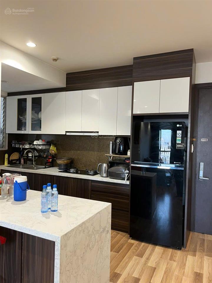 Chủ định cư nước ngoài bán gấp căn hộ 3pn giá tốt nhất thị trường tặng toàn bộ nội thất cao cấp