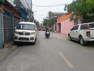 Bán đất giang biên  185m2 giá rẻ nhất khu vực  ô tô tránh.