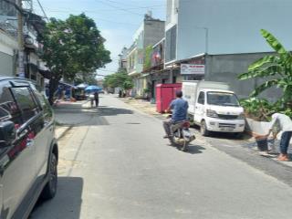 Đất chợ gần bà điểm 8x18 giá 7 tỷ, đường 12m