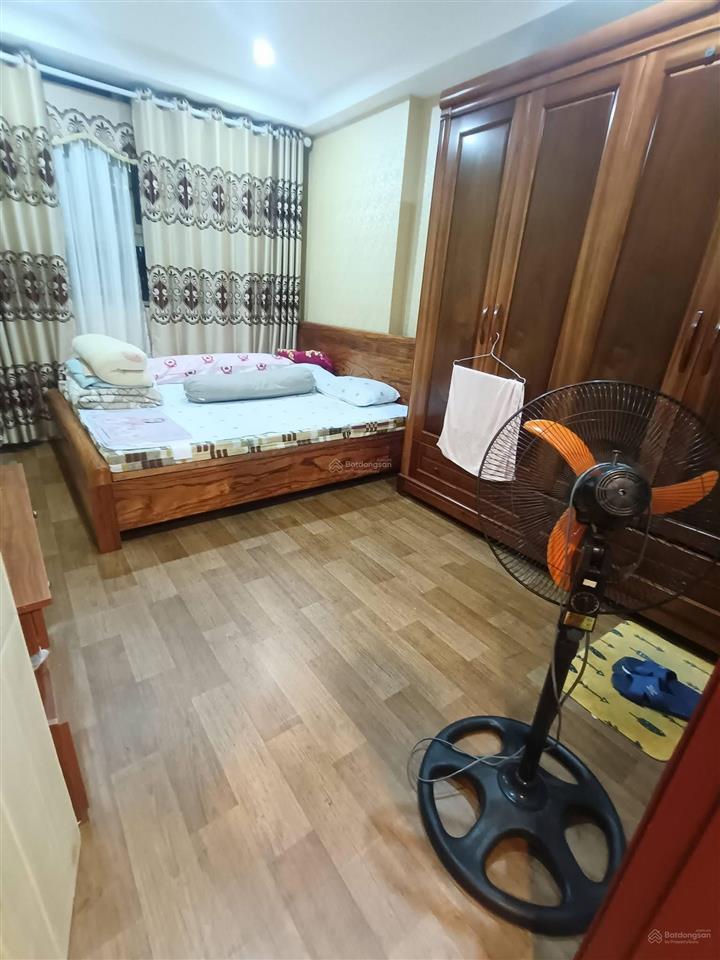 Bán căn 63,3m2 ecohome 2. nội thất full đẹp. 2 phòng ngủ, 2 vs. sổ sang tên ngay.  0966 409 ***