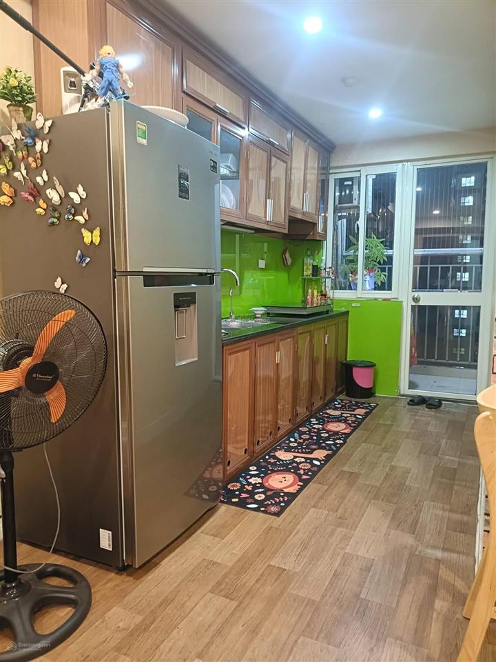 Bán căn 63,3m2 ecohome 2. nội thất full đẹp. 2 phòng ngủ, 2 vs. sổ sang tên ngay.  0966 409 ***