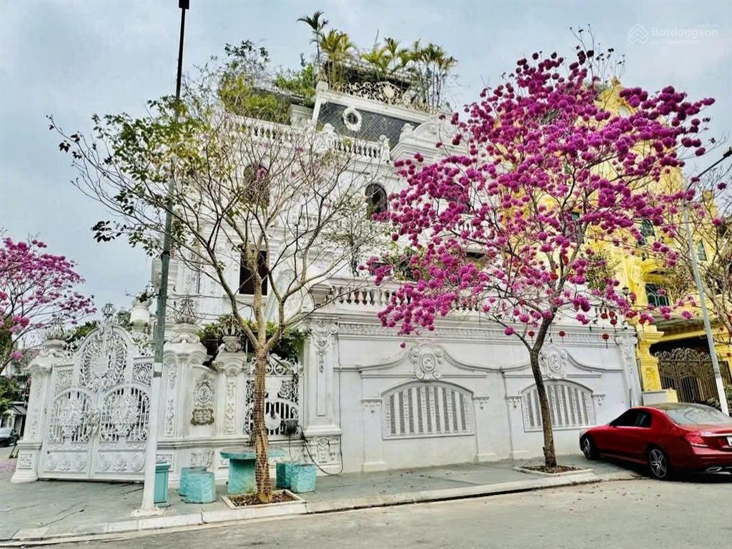 Bán liền kề việt hưng nhà thô nguyên bản chủ đầu tư. mt=7m