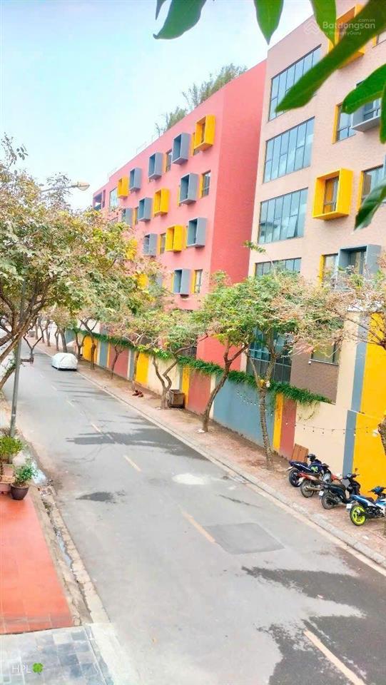 Bán liền kề việt hưng nhà thô nguyên bản chủ đầu tư. mt=7m