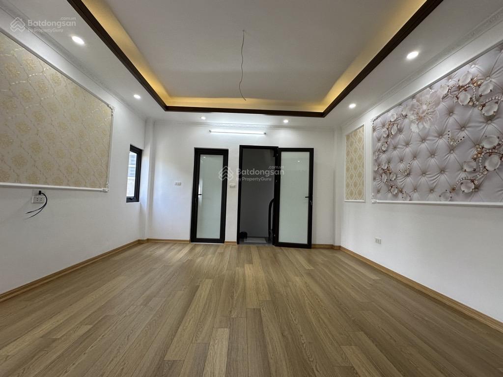 Nhà đẹp xuân phương 5 tầng ô tô đỗ cổng 5.3 t.ỷ