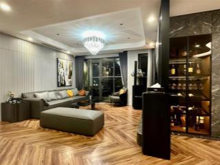 Bán căn 2 phòng ngủ ban công đông nam giá cực tốt tại flc 265 cầu giấy