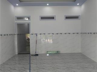 Bán nhà cấp 4 mới 100%, vị trí đường nhựa dh13 qh 30m, cách khu công nghiệp chà 700m