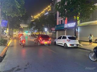 Bán nhà mặt phố thanh nhàn, dt 120m2 x 6 tầng, mặt tiền 9m, giá 50 tỷ.
