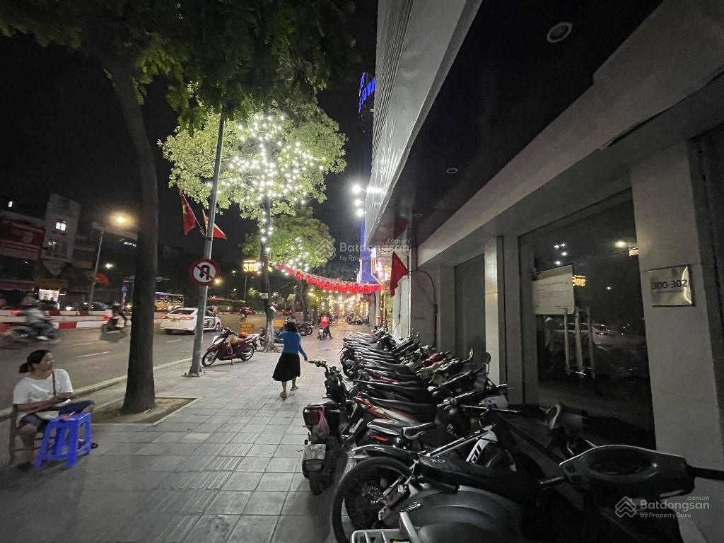 Bán nhà mặt phố trần khát chân, dt 150m2 x 6 tầng, mặt tiền 9m, thuê 150 tr/ th.