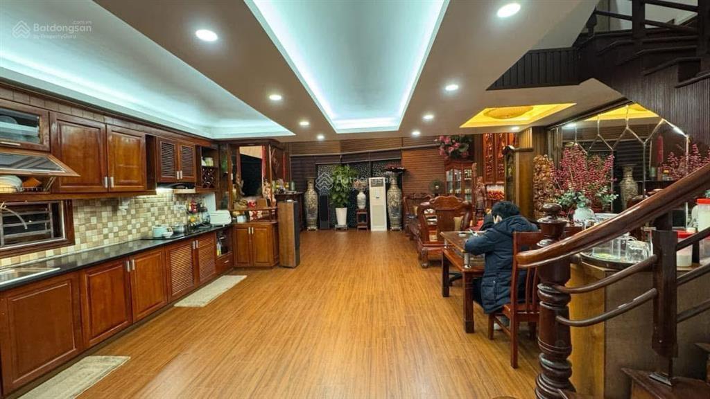 Bán nhà phố quang trung, hà đông, vị trí kinh doanh, vỉa hè rộng, 5 tầng, 80m2, giá nhỉnh 17 tỷ