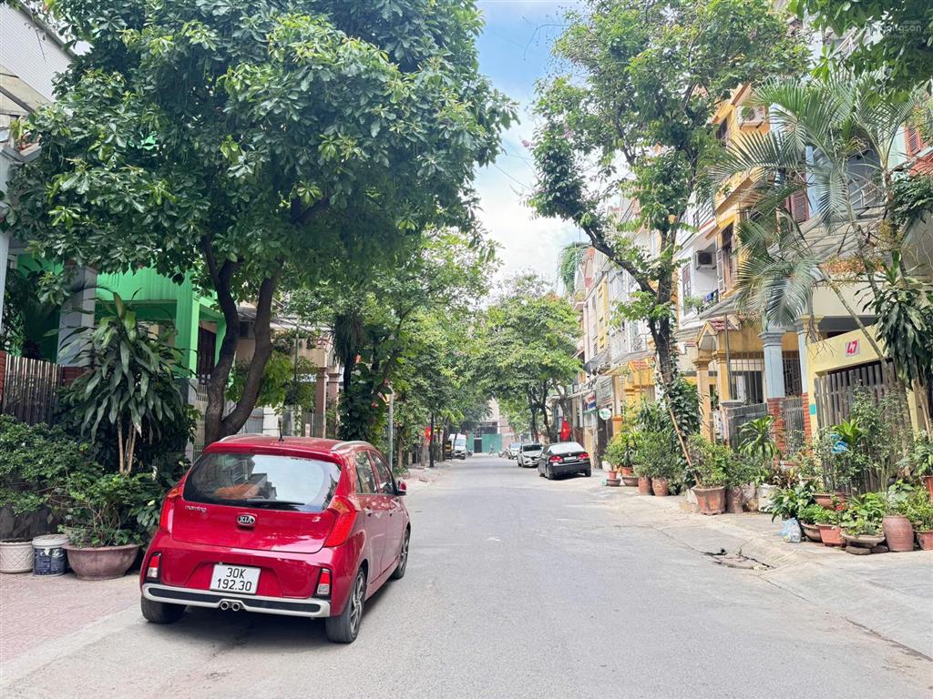 Bán nhà khu đô thị văn quán, hà đông, kinh doanh, vỉa hè, ô tô tránh, 80m, 5 tầng, giá nhỉnh 16 tỷ.