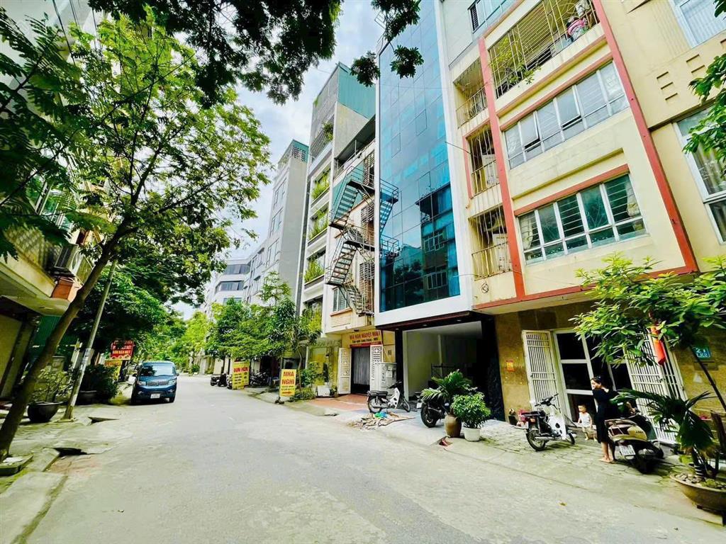 Bán nhà khu đô thị văn quán, nhà đẹp, kinh doanh, vỉa hè rộng, 90m2, 5 tầng, giá nhỉnh 20 tỷ