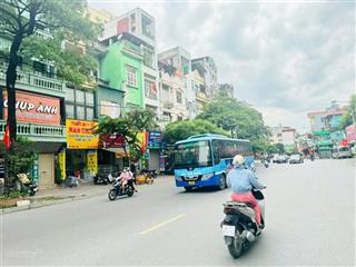 Chính chủ bán nhà mặt phố phùng hưng, hà đông. 115m2, 4 tầng, không lỗi phong thủy, giá đầu tư