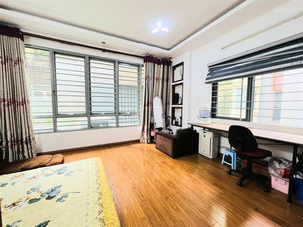 Giảm 500 tr! bán nhà kđt vạn phúc. diện tích 62m2, 5t, vỉa hè, ô tô tránh, nhà đẹp, giá 15,5 tỷ
