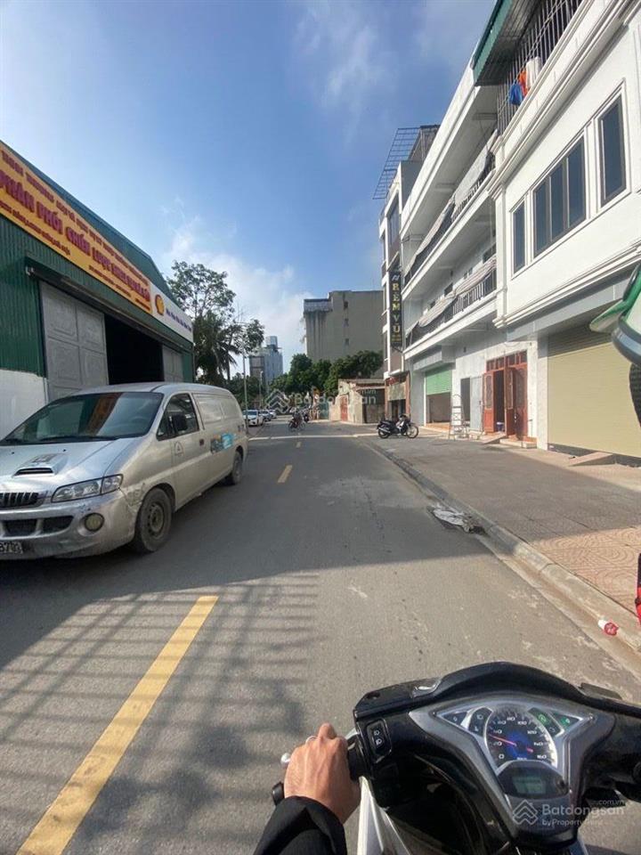 Bán gấp mảnh đất phố thạch bàn, ô tô tránh kinh doanh 35m2 mt 4m giá 3.7 tỷ