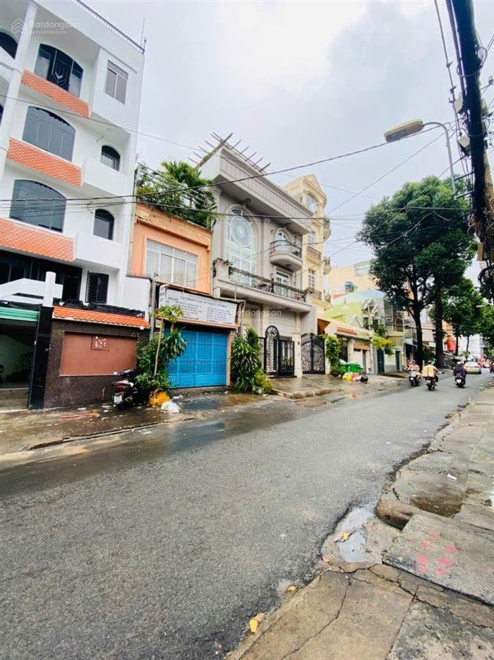 Trống phòng ban công giá cực rẻ  full nội thất  thoáng mát  gần chợ bà chiểu  quận bình thạnh