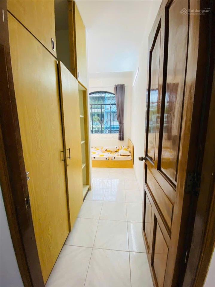 Trống phòng ban công giá cực rẻ  full nội thất  thoáng mát  gần chợ bà chiểu  quận bình thạnh