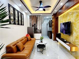 Sau 1 nhà ra mp .đường đang làm tương lai rạng ngời trung tâm quận 30 m 6 tmt rộng sđ a4 7,8tỷ