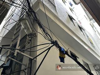 Bán nhà dt phố lò đúc 80m2  5tầng lô góc  10p vừa ở vừa cho thuê 40tr/th sđ nở hậu chỉ 13,9tỷ ctl