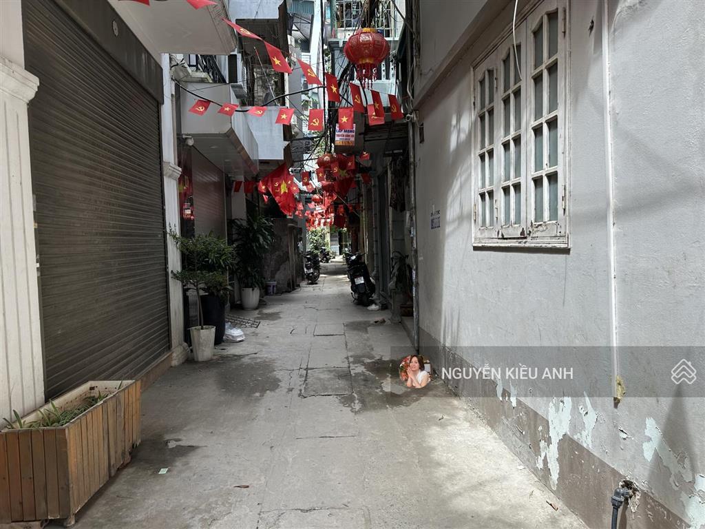 Bán nhà dt phố lò đúc 80m2  5tầng lô góc  10p vừa ở vừa cho thuê 40tr/th sđ nở hậu chỉ 13,9tỷ ctl