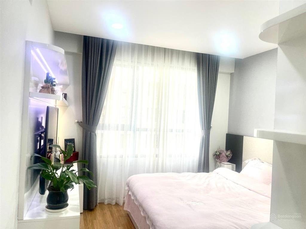 Hàng chuyên cho thuê giá tốt tại gold view