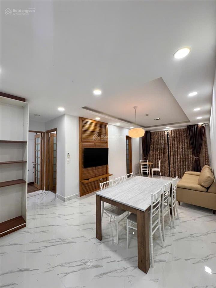Bán căn hộ 3pn, 2wc tại the gold view, đường bến vân đồn, tầng cao view đẹp