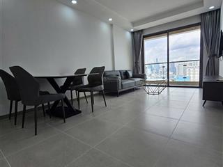 Bán cc 2pn full nội thất 81m2 tại bến vân đồn, quận 4, hcm, giá 8,29 tỷ. view pháo hoa