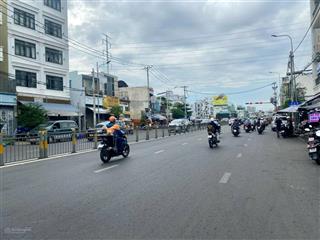Bán khuôn đất ung văn khiêm , p.25 bình thạnh dt  8x15m giá 18,5 tỷ  0901 488 ***