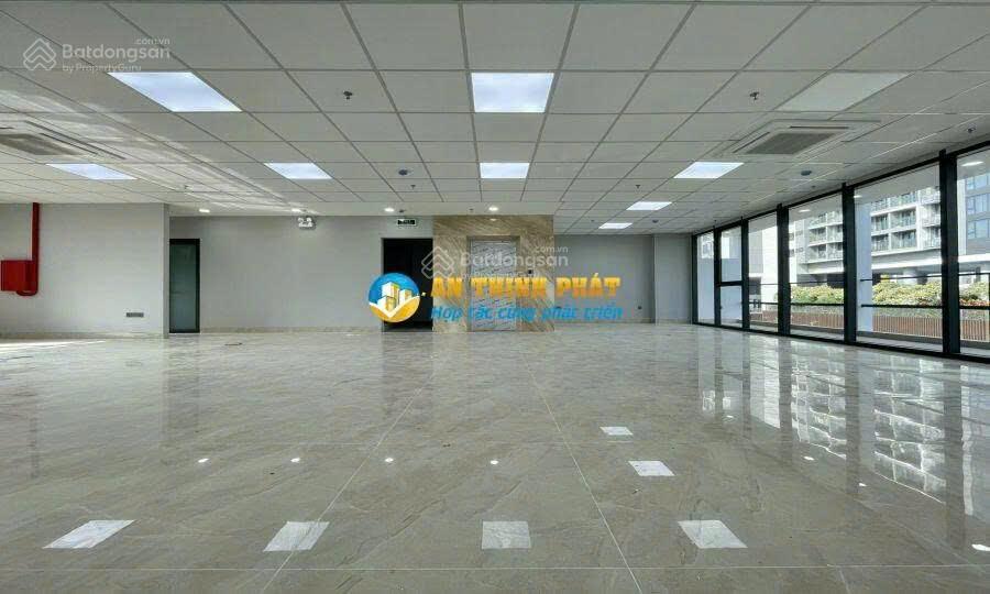 Bán tòa nhà 5 tầng ngay tạ hiện, thạnh mỹ lợi quận 2 dt 13,33x18m dtsd 781m2 giá 65 tỷ