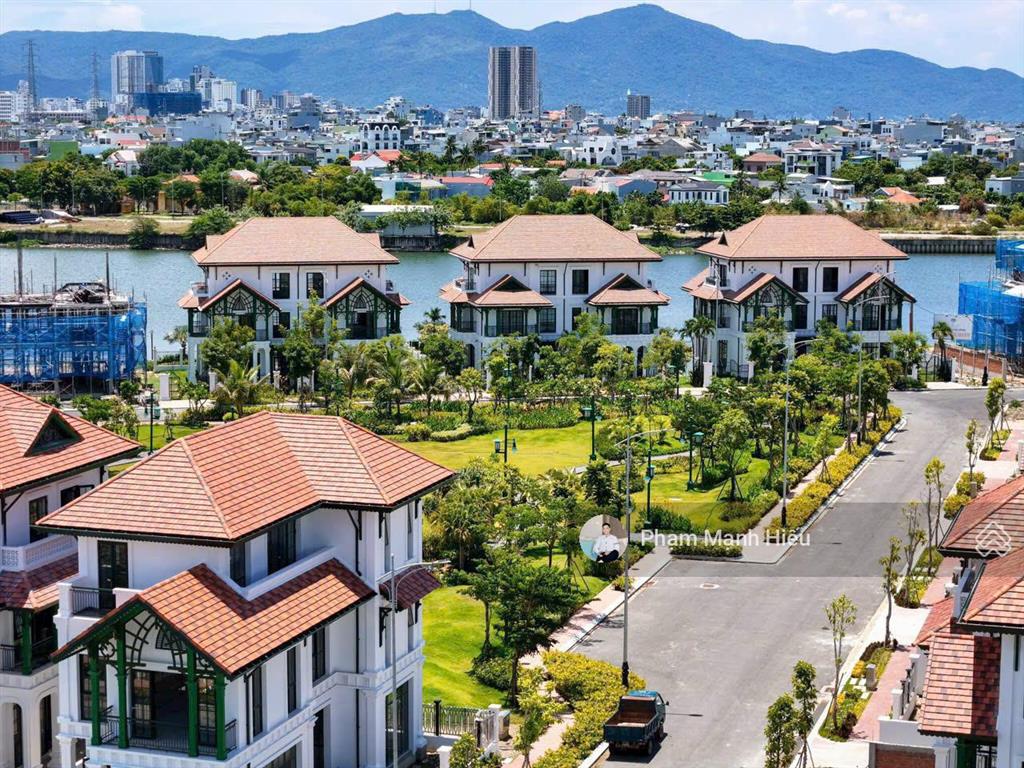 Cặp đất siêu đẹp 220m2 kđt hoà xuân  giá siêu đầu tư, mua là lời ib ngay em để nhận thông tin