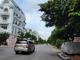 Bán đất khu đô thị cựu viên 100m2 đường nhựa 15m, giá 4.86 tỷ, vị trí đẹp.