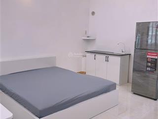 Cho thuê chdv mt phạm hùng, full nội thất, gần stu chỉ 500m