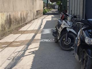 Bán nhà 1/ đ phạm thị giây, x thới tam thôn, h hóc môn. 4x17m, 1 trệt 1 lửng. 3,2 tỷ.