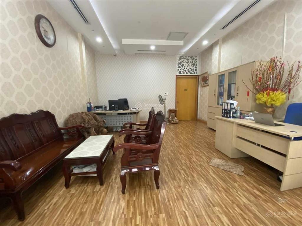 Bán nhà 1/ lê thị hà, tân xuân, hẻm 7m xe tải quay đầu, 87m2. 2 tầng. giá 4,5 tỷ