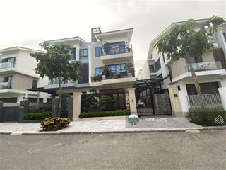 Chính chủ bán gấp trong tháng bt an vượng villa 180m2, view gần hồ, sát đường đường lê quang đạo.